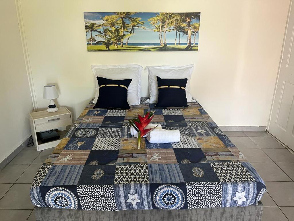 Agreable Appartement En Rez-De-Jardin A 450M De La Mer Sainte-Anne Ngoại thất bức ảnh